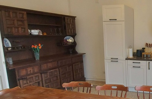Laveno Apartment | Picturesque apartment lake view boat trailer parking 400m from the lake