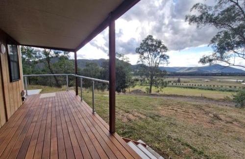 Broke Villa | Picturesque Cabin, Broke NSW