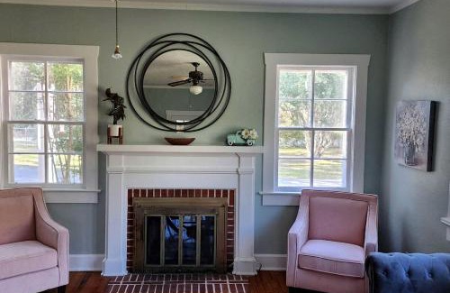 Midway House | Picturesque Cottage with Pond Views Great for Family Getaways in Georgia
