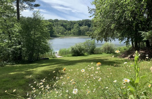 West Copake House | Picturesque Lakeside Home, nestled in the charming town of Copake