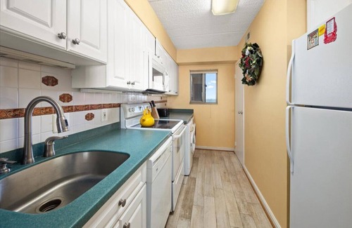 North Ocean City Condo | Picturesque Ocean Views in this 2 Bedroom English Towers Condo with Indoor Pool!
