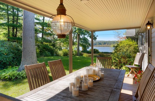 South Salem House | Picturesque South Salem Lakehouse w/ Pool & Yard!