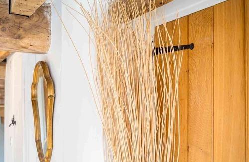 Nailsworth Cottage | PIE COTTAGE, family friendly, character holiday cottage in Nailsworth