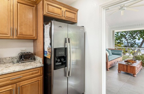 Breakers House | Piece of Mine Green: Beach Cottage on 200-feet of Shoreline w/Screened Porch, Snorkeling + Hammocks