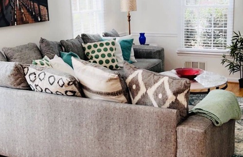 Piedmont Heights Apartment | Piedmont Park Townhome | No Cleaning Fee | Walk To Peidmont Park