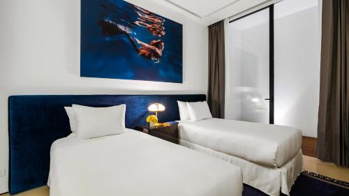 Romantic Zone House | PIER 57 - 710 Fabulous & Luxurious 2 BR Penthouse