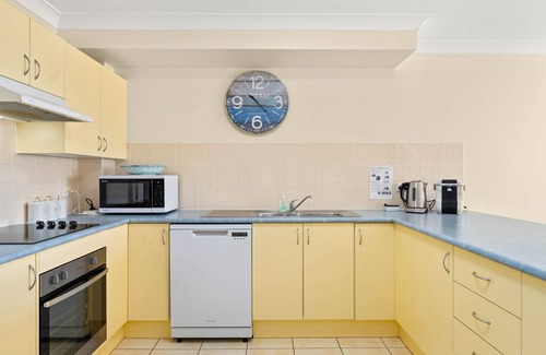 Huskisson House | Pier 8 by Experience Jervis Bay