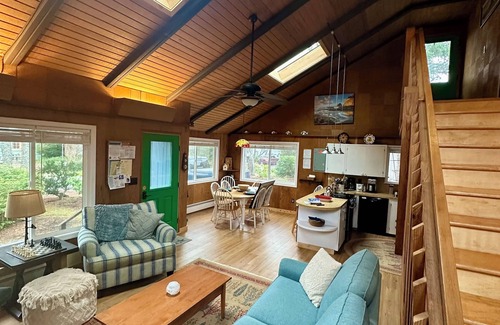 Tierra Del Mar House | Pier Avenue Wayside - Charming 3 bedroom house in Tierra Del Mar