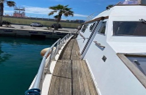 Imperia Boat Rental | Piergio 'London Imperia boat