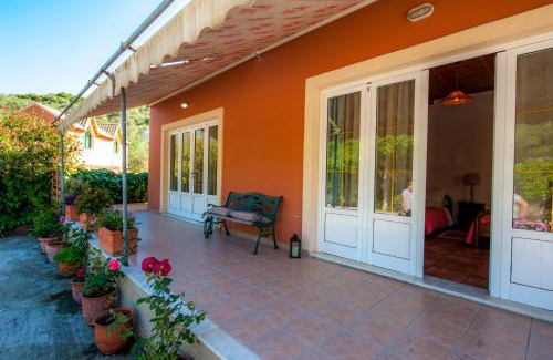 Paleokastritsa Apartment | Pieros Studios Lisipios