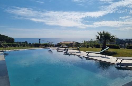 La Nartelle Villa | Pierre Jean 1823 villa