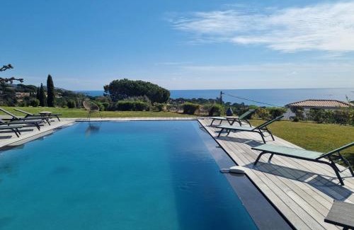 La Nartelle Villa | Pierre Jean 1823 villa