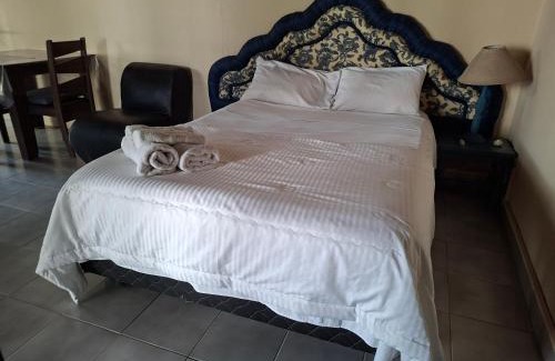 Asuncion Apartment | Piezas privadas con baño y cocina cerca de Villa Morra