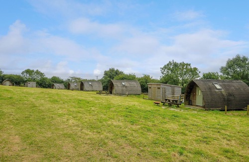 Liskeard Cottage | Pig Pen @ Penbugle Organic Farm