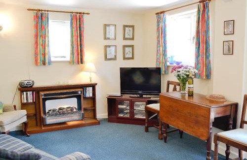 West Milton House | Pig Sty Cottage - E1867