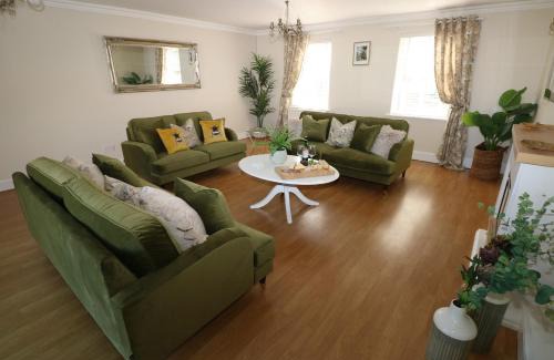 St Ishmaels House | Piglet Cottage