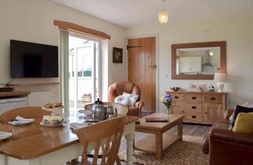 Canaston Bridge House | Piglets Cottage