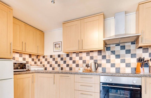 Scurlage House | Pigsty Cottage in the beautiful Swansea