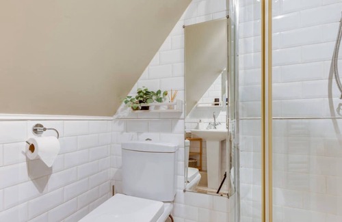 Scurlage House | Pigsty Cottage in the beautiful Swansea