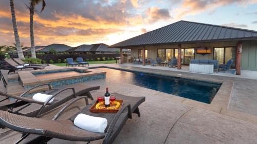 Kamuela House | ❤PiH❤Aloha Paradise Large Private Pool Waterfall Spa PLUS 2024 Resort Pool Passes