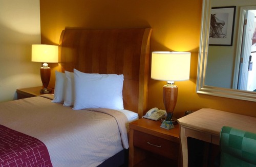 Plymouth Hotel | Pilgrim Inn & Cottages