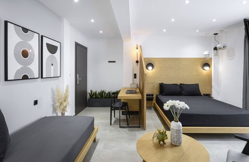 Thessaloniki City Centre Hotel | Pillow urban stay