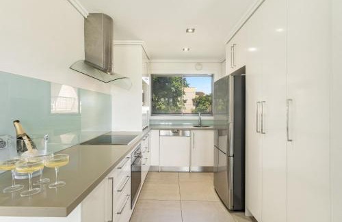 Yamba Apartment | Pilotage 3 - Ocean and Lighthouse views