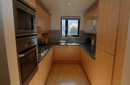 Maenporth Cottage | PINE COTTAGE, country holiday cottage, with pool in Falmouth