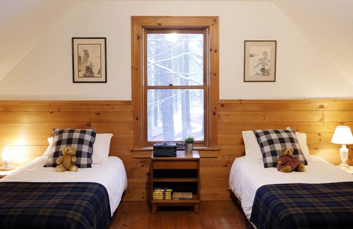 Eastern Vermont Cabin | Pine House Vermont, Stowe Area