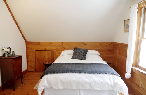 Eastern Vermont Cabin | Pine House Vermont, Stowe Area