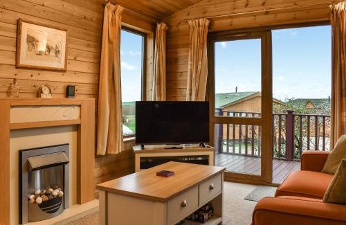 Mullacott House | Pine Lodge