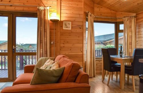 Mullacott House | Pine Lodge