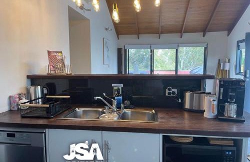 Jindabyne House | Pine Peak