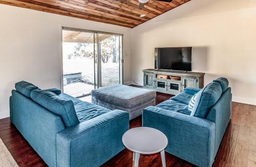 Oakhurst House | Pine Ridge Peak
