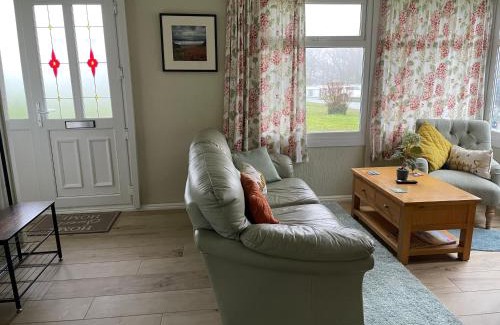 Haverfordwest Ski Chalet | Pine Tree