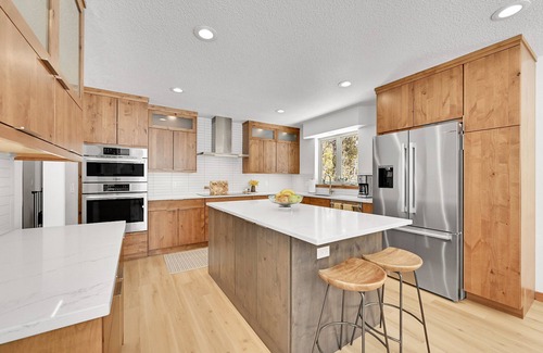 Leadville House | Pine View Home - 6bdr/5bath - 3 King/3 Queen - Private on 5 Acres