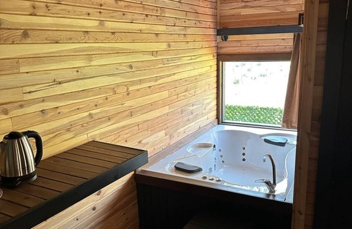 Hisaronu House | Pine Village Bungalows Ölüdeniz