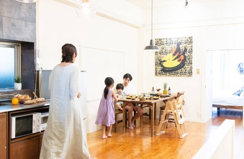 Naha City Centre Apartment | Pineapple Hotel