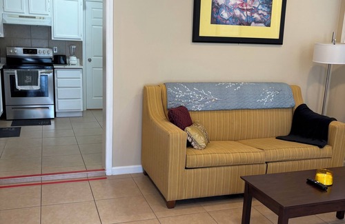 Biloxi Condo | Pinecone Biloxi Beachside rentals-3