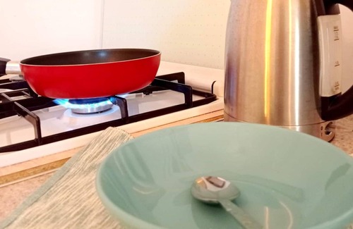 Manganos Condo | Pinecone Cozy apartment with hot-tub, convenient location