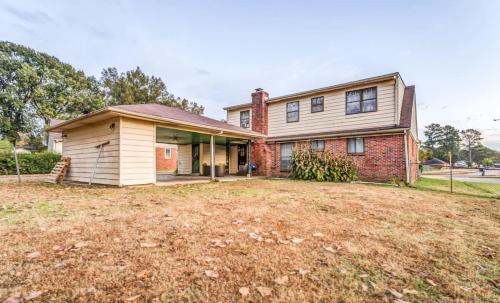 Memphis House | Pinecrest Cottage