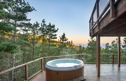 Point Reyes Station House | Pinecrest - High on Ridgeline with Sweeping Water and Mountain Views