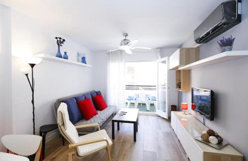 La Pineda Apartment | PINEDA BAHIA HomeStay by Turismar