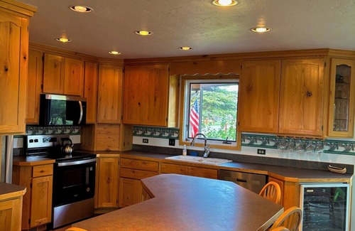 Pinedale House | Pinedale's Mountain Vista
