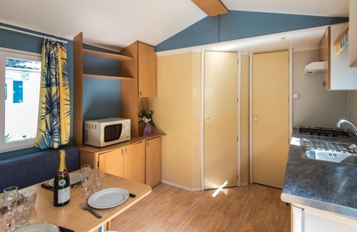 Argeles-sur-Mer RV Rental | Pinede Enchantee Evasion 4pers