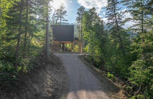 Lead House | Pines Cabin- A-Frame- Hot Tub-Sauna- Firepit