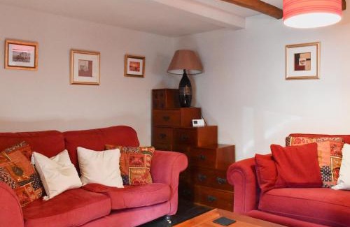 Hessenford House | Pineview Cottage