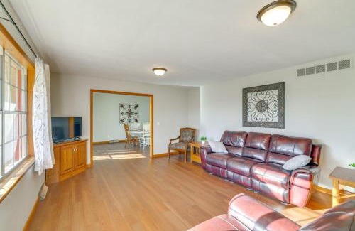 Pineville House | Pineville Home with Fire Pit Less Than Half-Mi to Elk River!