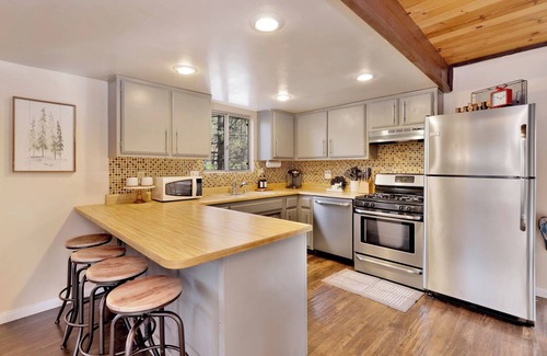 Moonridge Cabin | Pinewood INN #2093