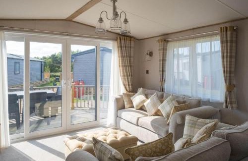 Wells-next-the-Sea Cabin | Pinewoods Beach Luxe no.2 – dog friendly